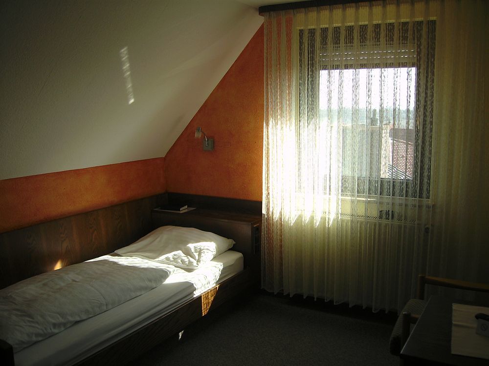 Gasthof Hotel Zum Ross Wertheim Kültér fotó