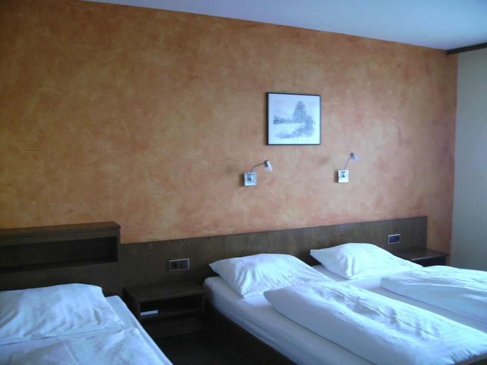 Gasthof Hotel Zum Ross Wertheim Kültér fotó