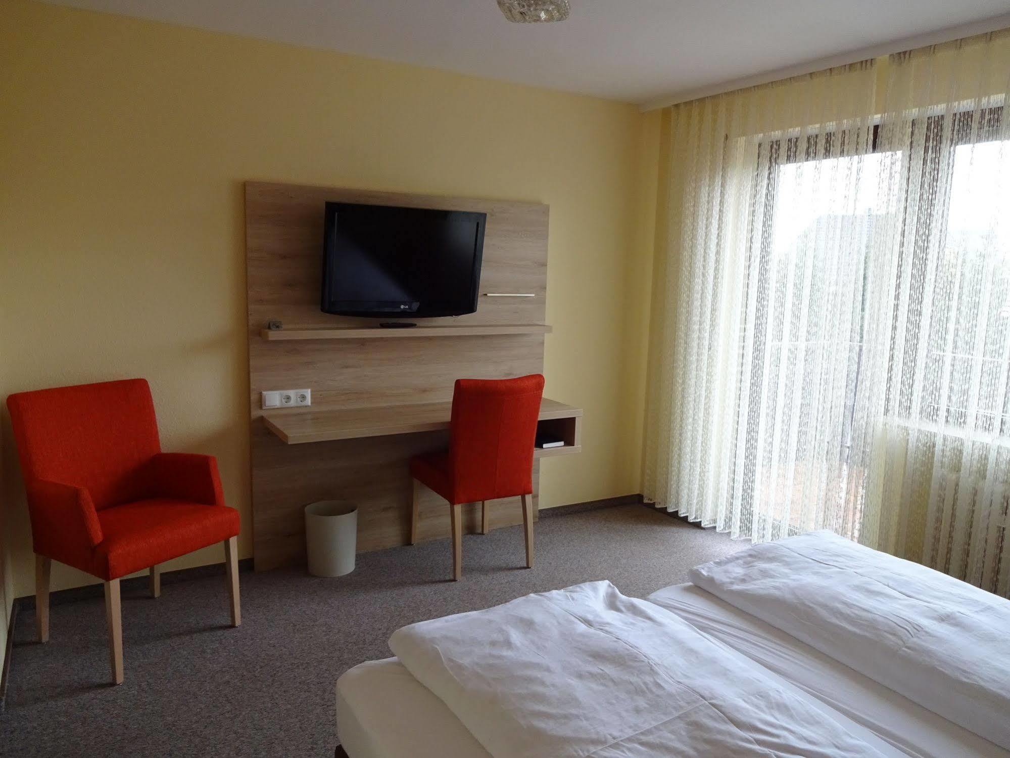 Gasthof Hotel Zum Ross Wertheim Kültér fotó